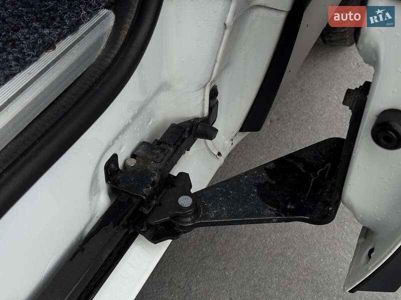 Мінівен Opel Vivaro 2018 в Рівному