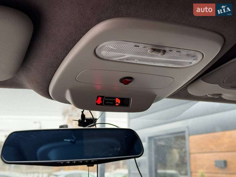 Мінівен Opel Vivaro 2018 в Рівному