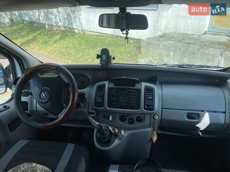 Минивэн Opel Vivaro 2005 в Львове фото 9 Минивэн Opel Vivaro 2005 в Львове
