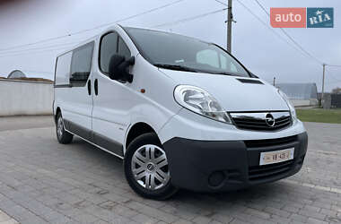 Минивэн Opel Vivaro 2012 в Дубно