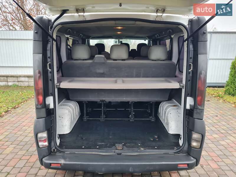 Мінівен Opel Vivaro 2005 в Києві