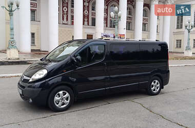 Мінівен Opel Vivaro 2008 в Жовтих Водах