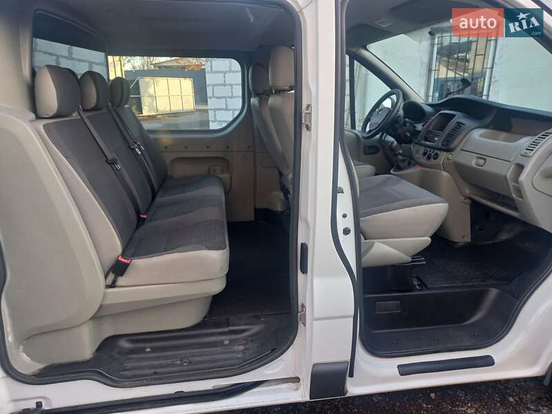 Минивэн Opel Vivaro 2012 в Звягеле фото 4 Минивэн Opel Vivaro 2012 в Звягеле