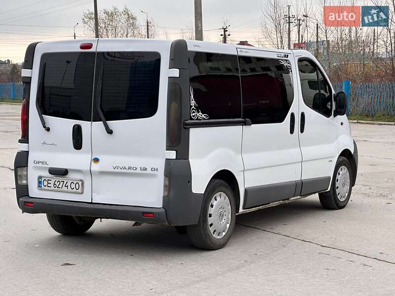 Минивэн Opel Vivaro 2002 в Черновцах