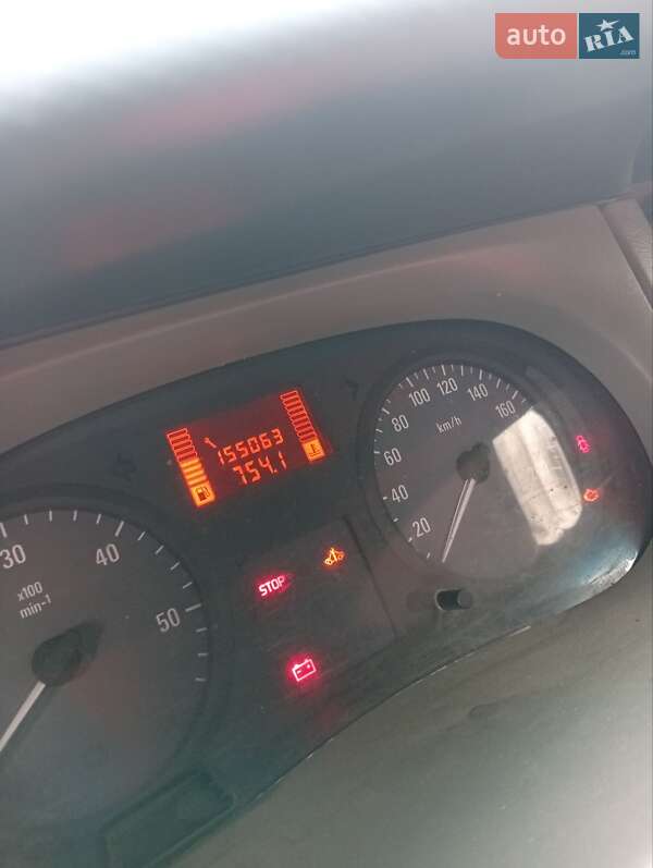 Минивэн Opel Vivaro 2010 в Фастове фото 2 Минивэн Opel Vivaro 2010 в Фастове