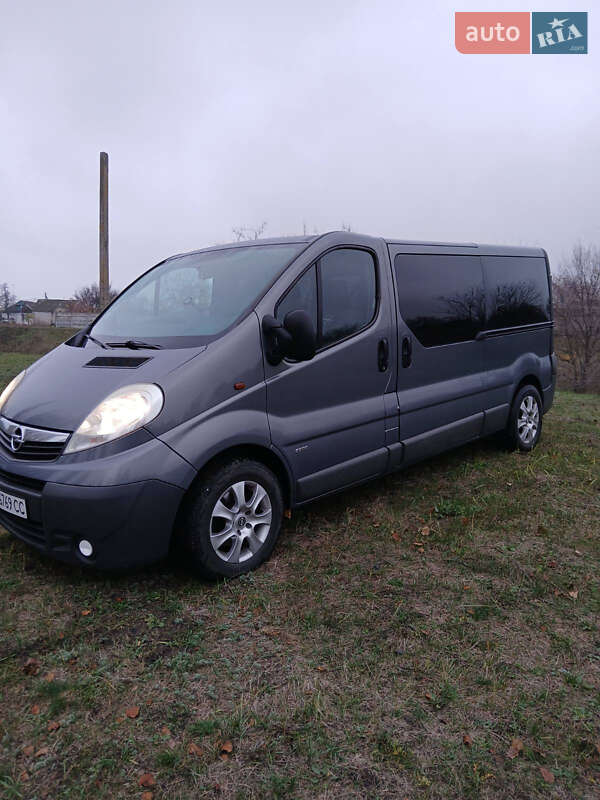Мінівен Opel Vivaro 2012 в Верхньодніпровську фото 3 Мінівен Opel Vivaro 2012 в Верхньодніпровську
