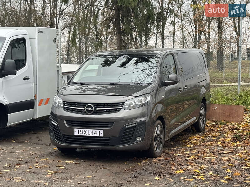 Вантажний фургон Opel Vivaro 2020 в Дубні