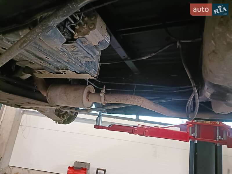 Минивэн Opel Vivaro 2004 в Самборе