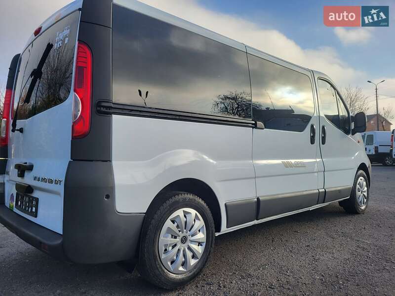 Минивэн Opel Vivaro 2004 в Хмельницком