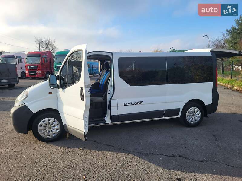 Минивэн Opel Vivaro 2004 в Хмельницком