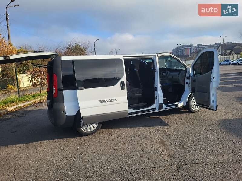 Минивэн Opel Vivaro 2004 в Хмельницком