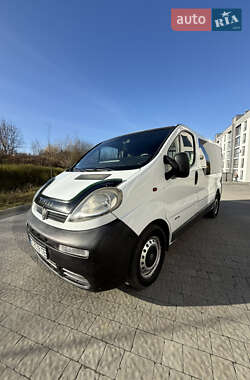 Мінівен Opel Vivaro 2005 в Новояворівську