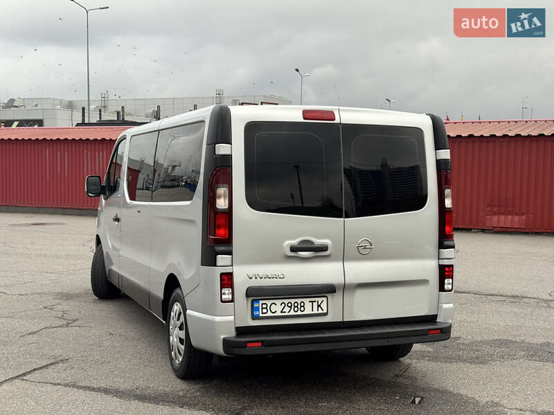 Минивэн Opel Vivaro 2016 в Киеве фото 16 Минивэн Opel Vivaro 2016 в Киеве