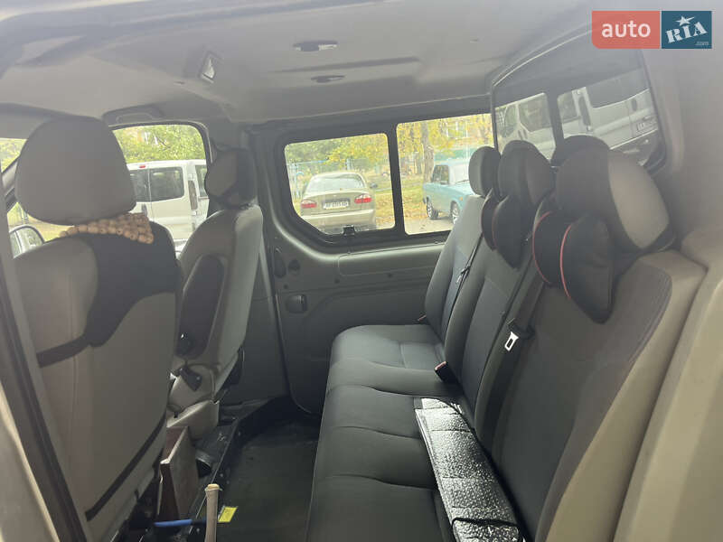 Мінівен Opel Vivaro 2007 в Запоріжжі