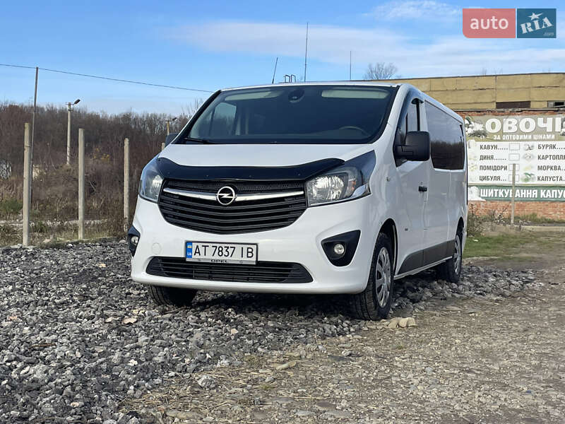 Мінівен Opel Vivaro 2016 в Івано-Франківську фото 12 Мінівен Opel Vivaro 2016 в Івано-Франківську