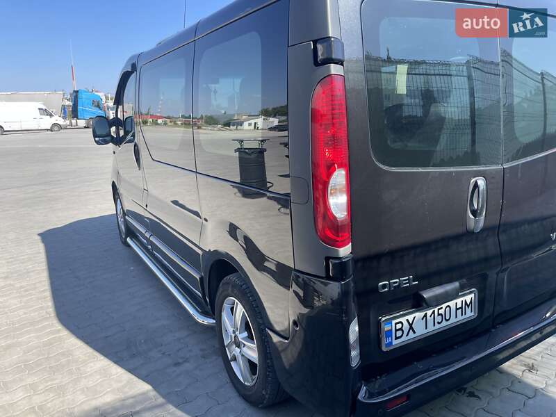 Мінівен Opel Vivaro 2008 в Дунаївцях фото 8 Мінівен Opel Vivaro 2008 в Дунаївцях