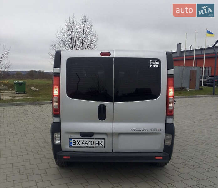 Минивэн Opel Vivaro 2007 в Здолбунове