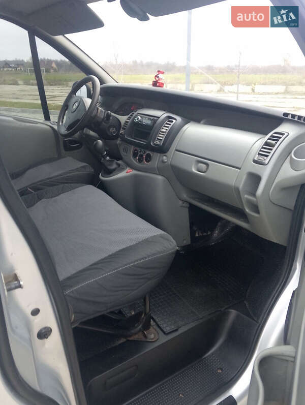 Минивэн Opel Vivaro 2007 в Здолбунове