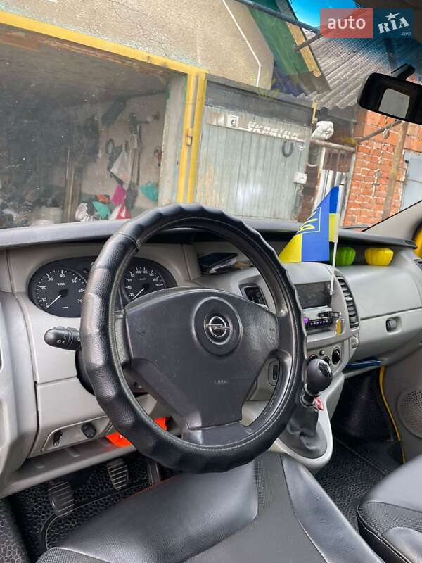 Минивэн Opel Vivaro 2003 в Борщеве фото 5 Минивэн Opel Vivaro 2003 в Борщеве