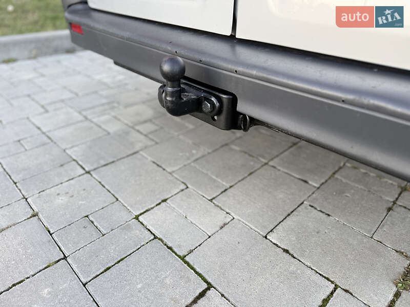 Минивэн Opel Vivaro 2013 в Ровно фото 26 Минивэн Opel Vivaro 2013 в Ровно