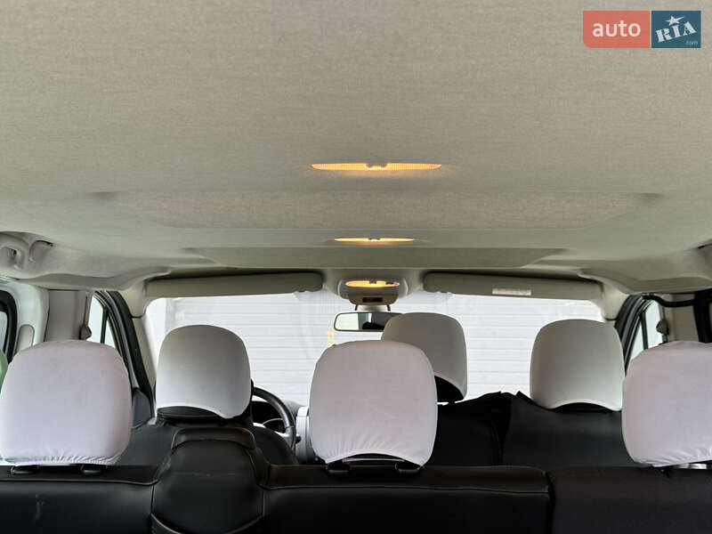 Минивэн Opel Vivaro 2015 в Львове