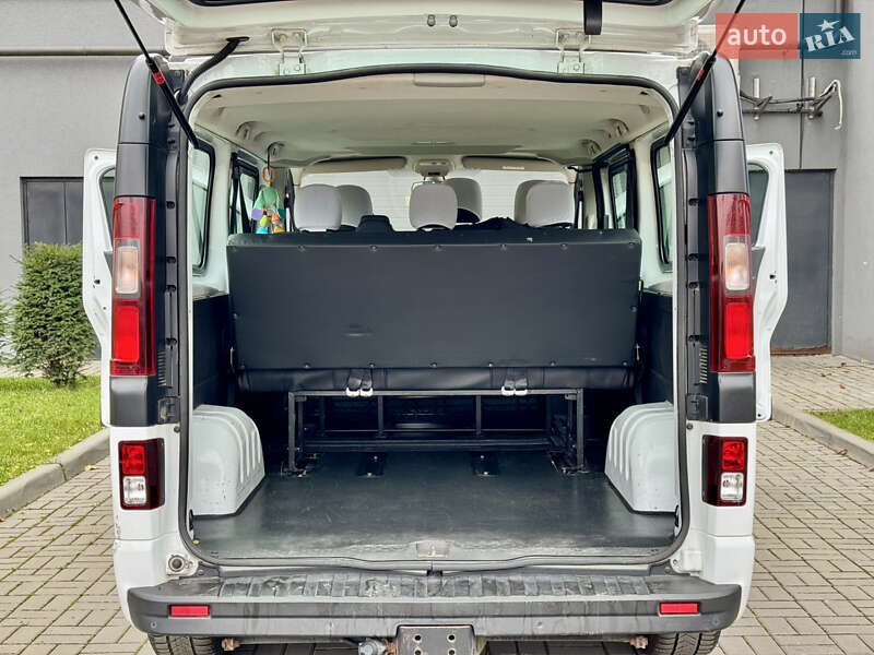 Минивэн Opel Vivaro 2015 в Львове