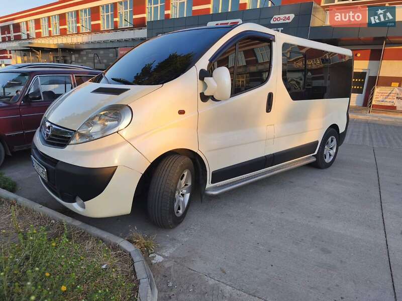 Минивэн Opel Vivaro 2007 в Одессе