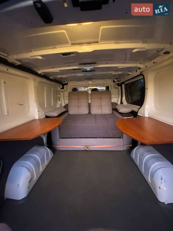 Інші вантажівки Opel Vivaro 2015 в Львові