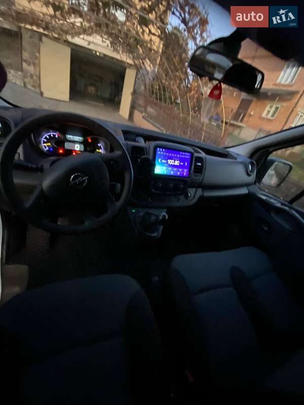 Інші вантажівки Opel Vivaro 2015 в Львові