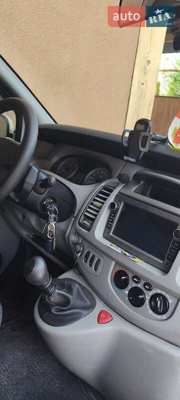 Минивэн Opel Vivaro 2007 в Одессе