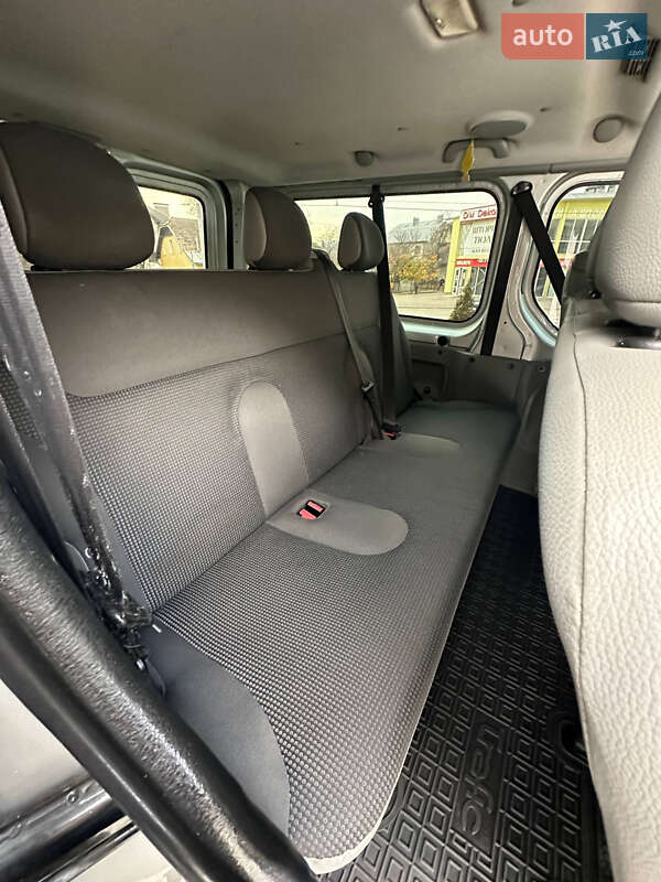 Минивэн Opel Vivaro 2013 в Ивано-Франковске фото 10 Минивэн Opel Vivaro 2013 в Ивано-Франковске