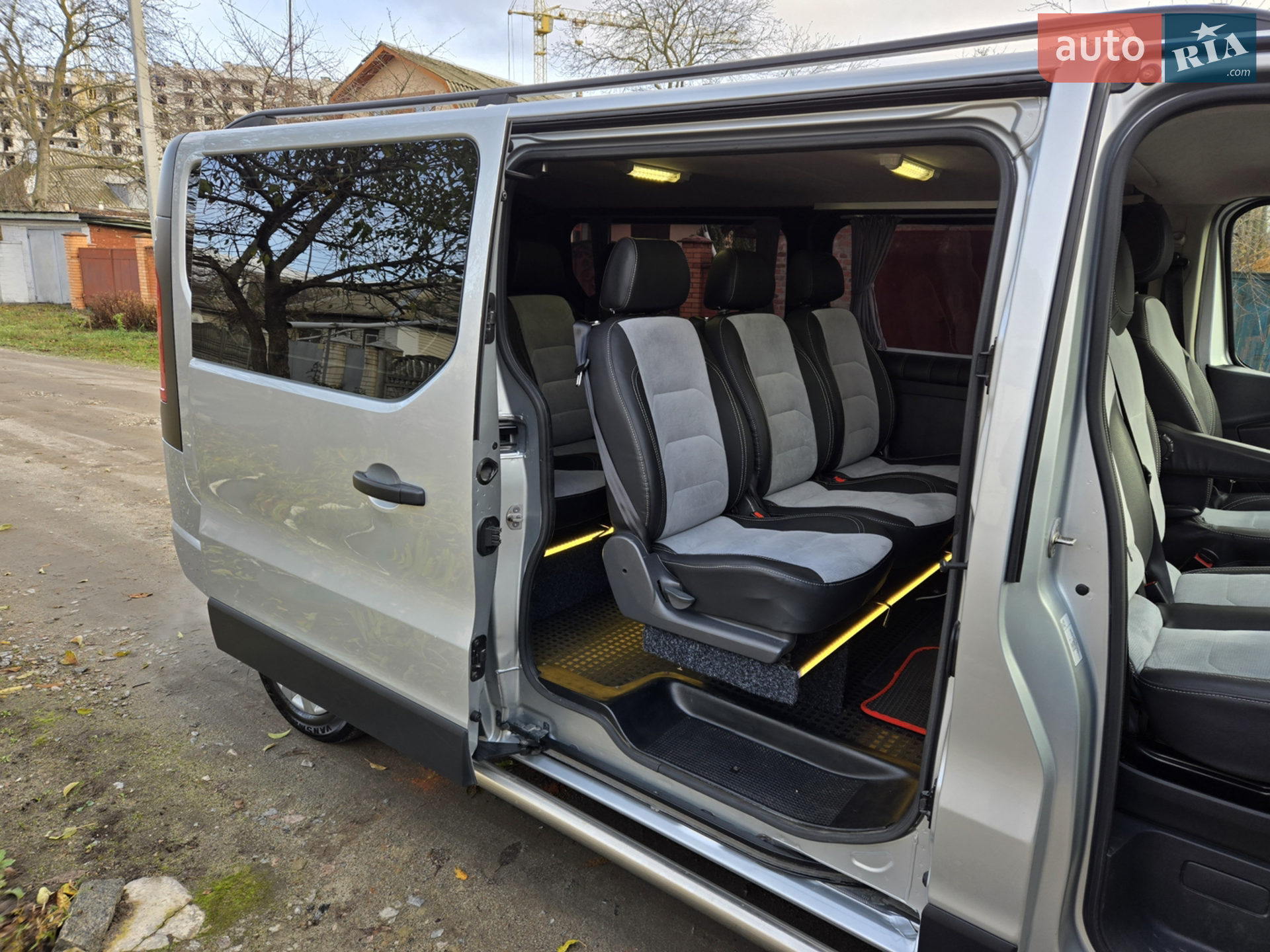 2019 Opel Vivaro - мініатюра 10
