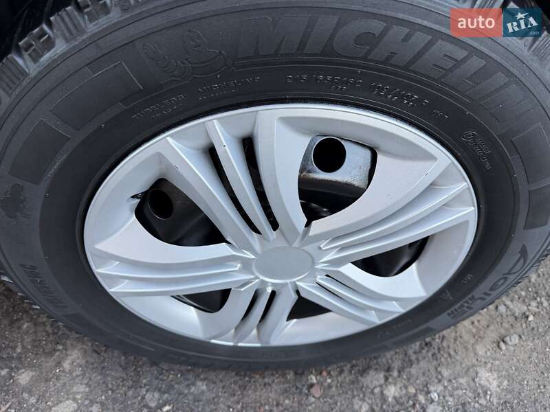 Минивэн Opel Vivaro 2012 в Львове