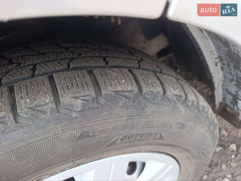 Минивэн Opel Vivaro 2010 в Ахтырке