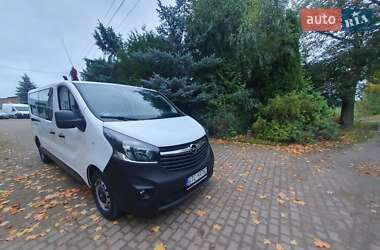 Минивэн Opel Vivaro 2016 в Киеве