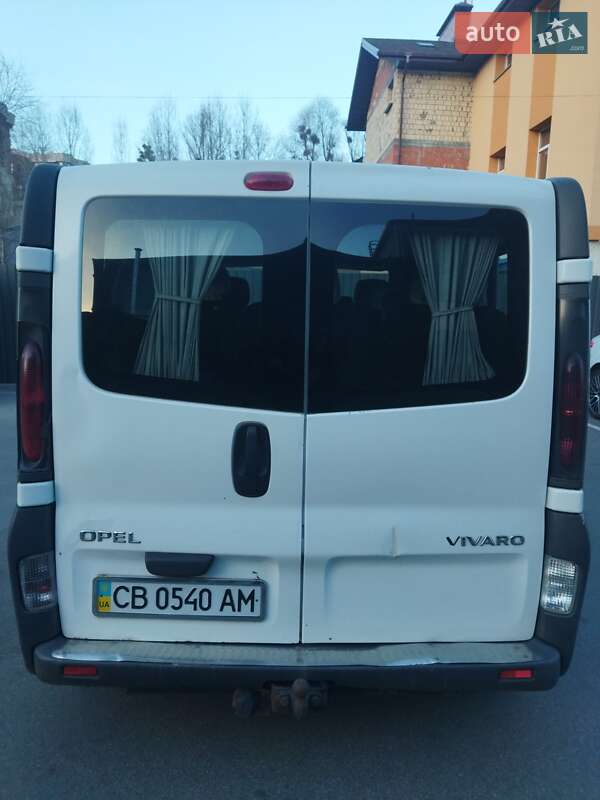 Минивэн Opel Vivaro 2006 в Киеве