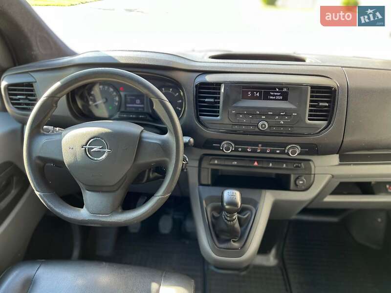 Мінівен Opel Vivaro 2019 в Ужгороді