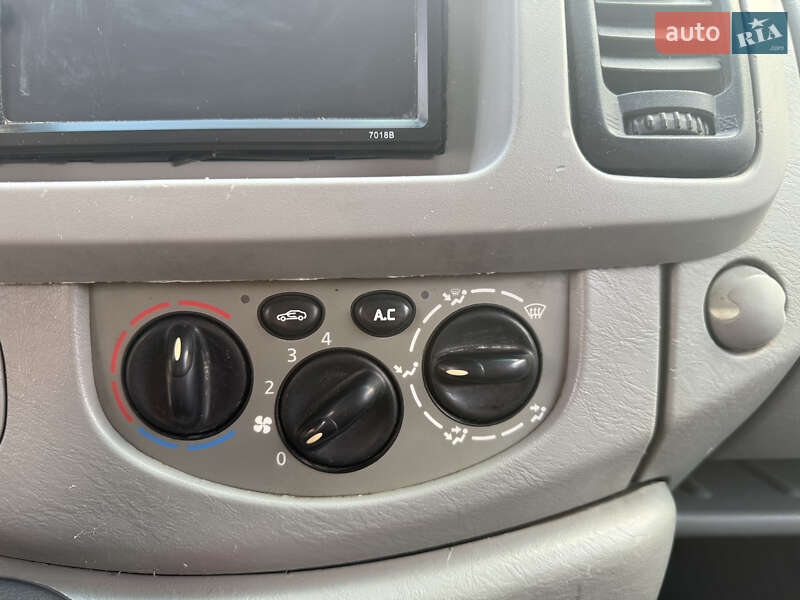 Минивэн Opel Vivaro 2005 в Измаиле фото 15 Минивэн Opel Vivaro 2005 в Измаиле