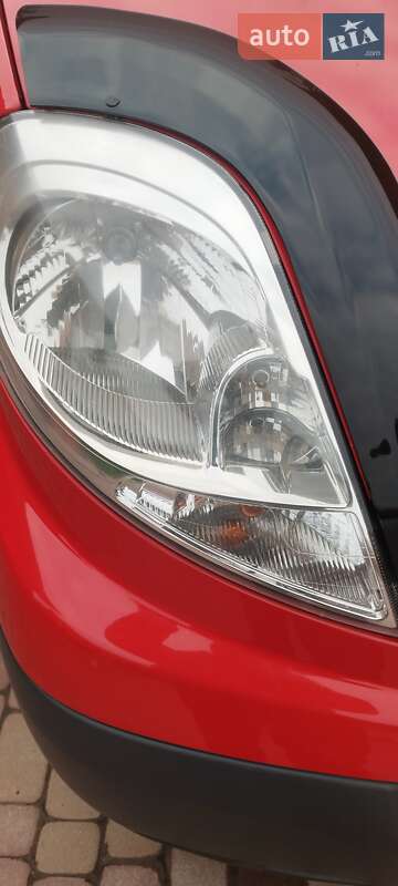 Грузовой фургон Opel Vivaro 2013 в Радомышле фото 2 Грузовой фургон Opel Vivaro 2013 в Радомышле