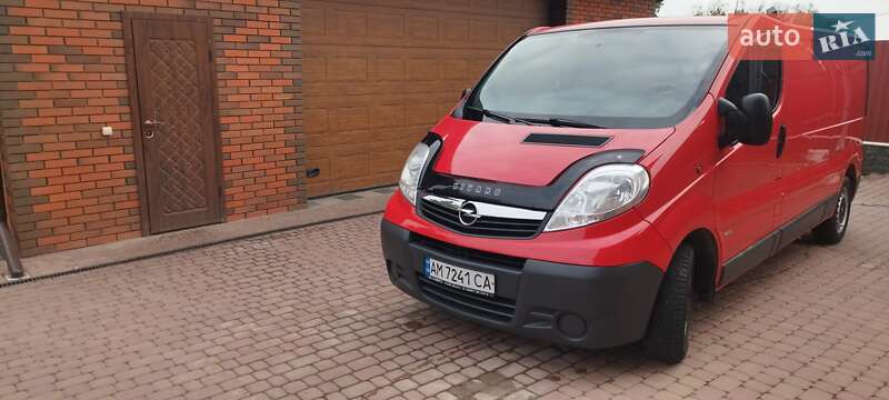 Opel Vivaro 2013