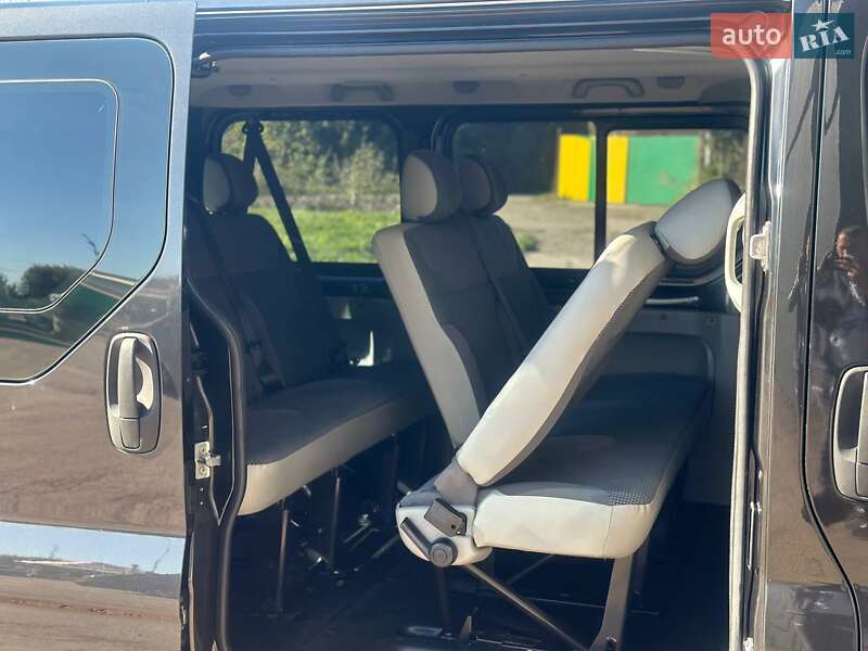 Мінівен Opel Vivaro 2008 в Дубні