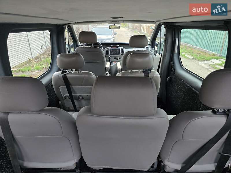 Мінівен Opel Vivaro 2006 в Запоріжжі