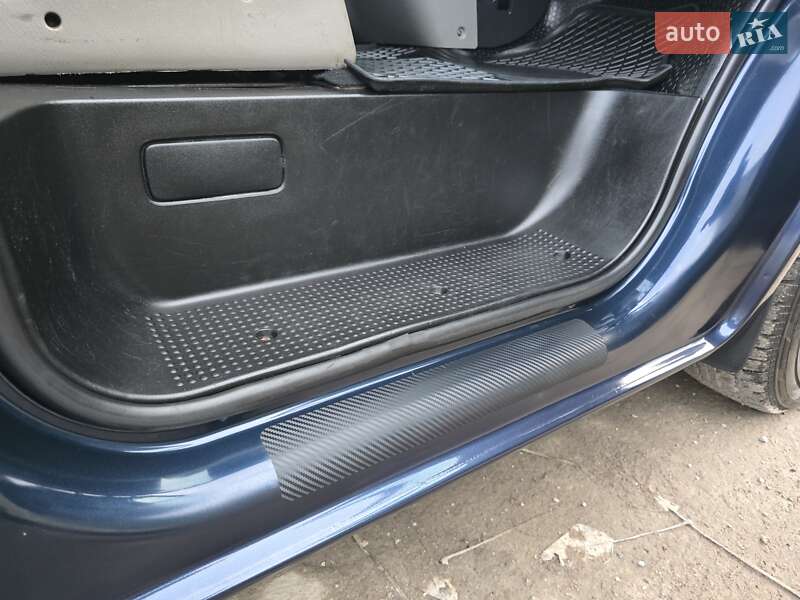 Мінівен Opel Vivaro 2006 в Запоріжжі