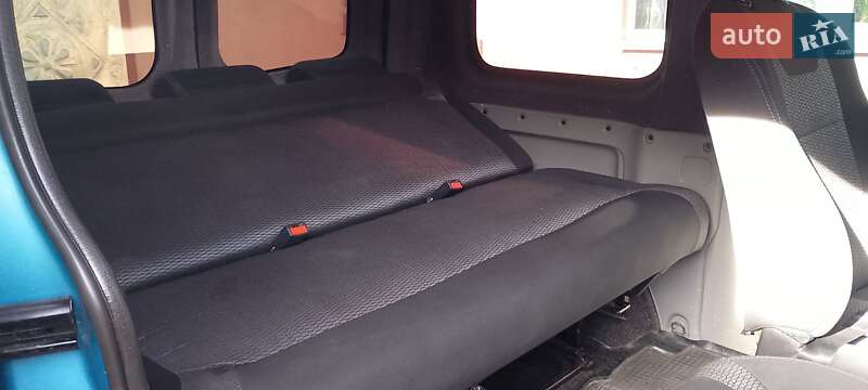 Минивэн Opel Vivaro 2004 в Заболотове фото 14 Минивэн Opel Vivaro 2004 в Заболотове