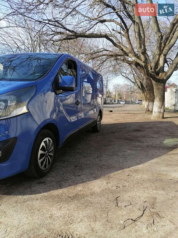 Грузовой фургон Opel Vivaro 2014 в Одессе