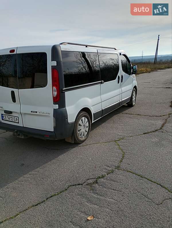 Минивэн Opel Vivaro 2007 в Новоднестровске