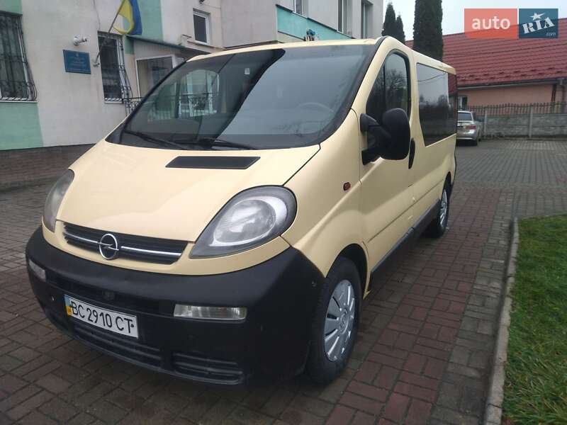Минивэн Opel Vivaro 2004 в Луцке