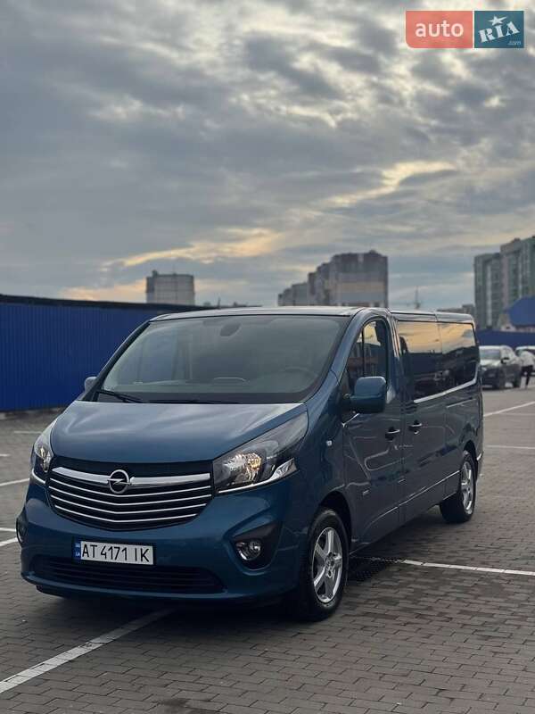Мінівен Opel Vivaro 2017 в Калуші фото Мінівен Opel Vivaro 2017 в Калуші