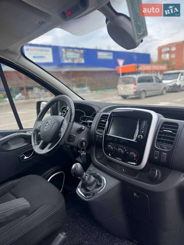 Мінівен Opel Vivaro 2017 в Калуші фото 25 Мінівен Opel Vivaro 2017 в Калуші