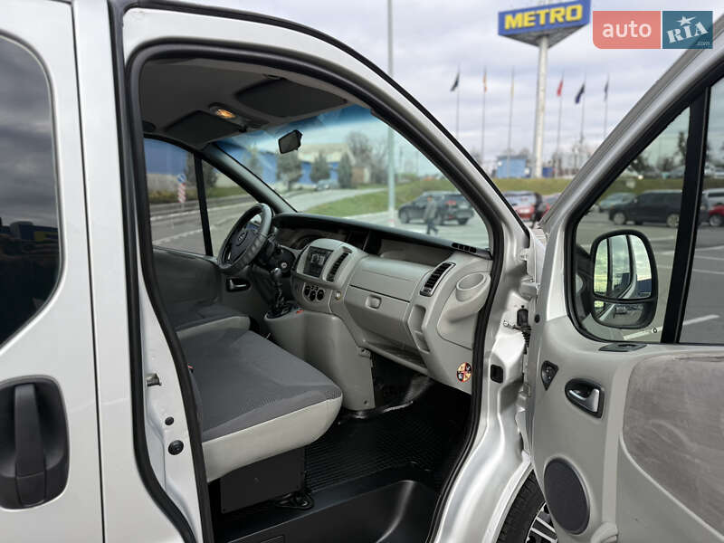 Мінівен Opel Vivaro 2008 в Вінниці